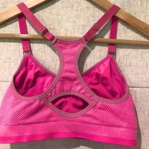 Victoria’s Secret ADD 1 Full Cup Sports Bra